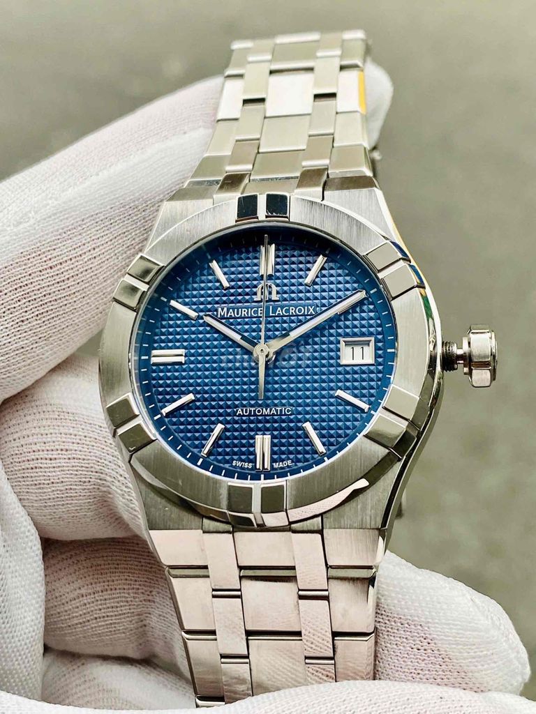 Maurice lacroix Aikon Blue 39mm AI6007-SS002-430-1