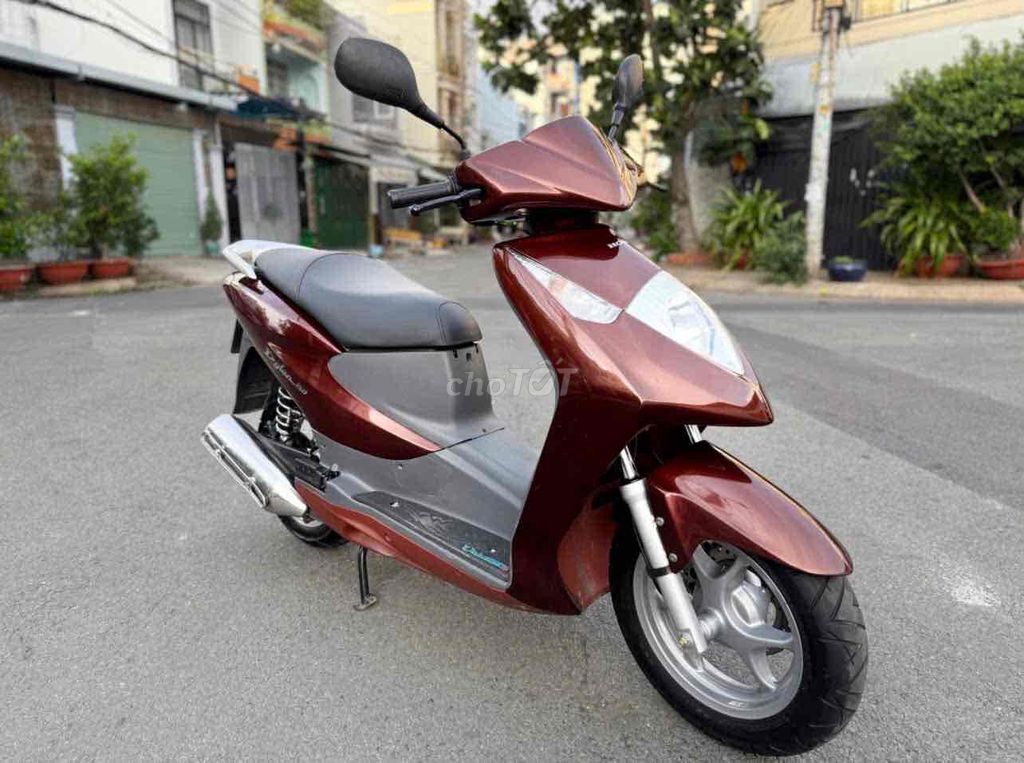 Dylan 150 nhập Ý - Xe Chuẩn 100%. Mua bán Xe máy tại Quận Gò Vấp Tp Hồ Chí Minh được đăng bởi Thắng Tài Lộc hình 2