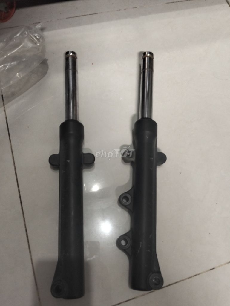 Phuộc với trảng ba ex 150. Mua bán Phụ tùng xe tại Thành phố Biên Hòa Đồng Nai được đăng bởi Là kẻ vô danh hình 1