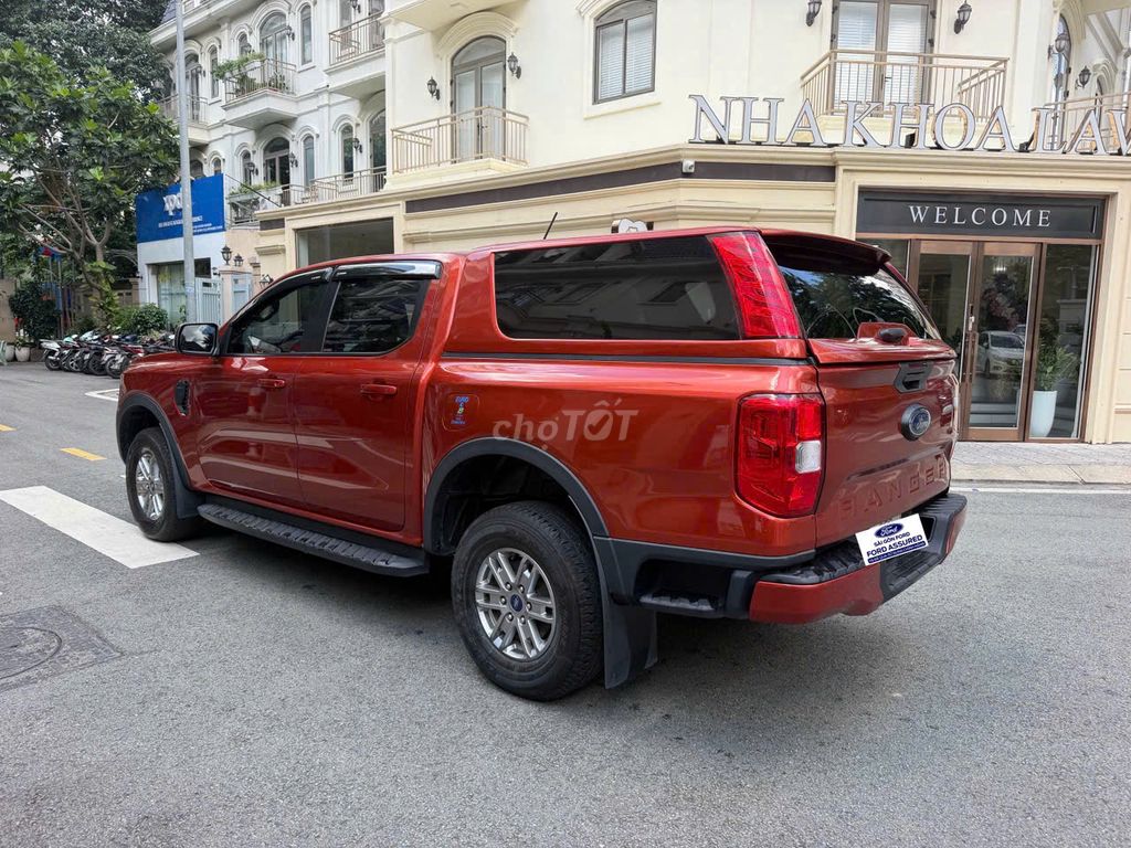 Ford Ranger XLS AT 2024 Красный 51.500 км Кожаный салон