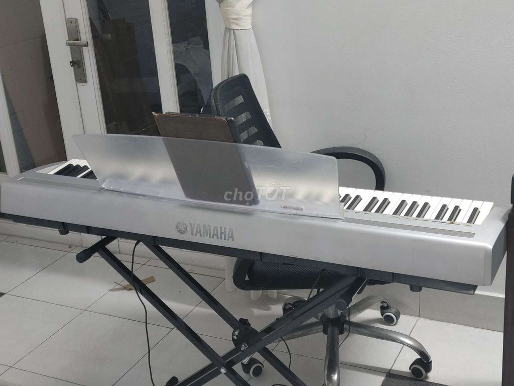 Piano điện Yamaha P95