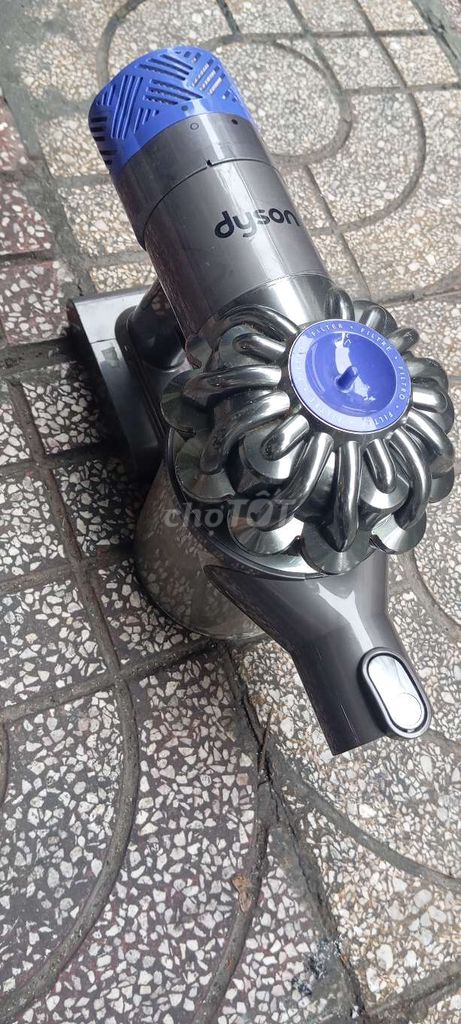 Máy hút bụi nội địa Nhật DYSON không dây pin sạc. Mua bán Thiết bị vệ sinh, nhà tắm tại Quận 5 Tp Hồ Chí Minh được đăng bởi truong cuong hình 2