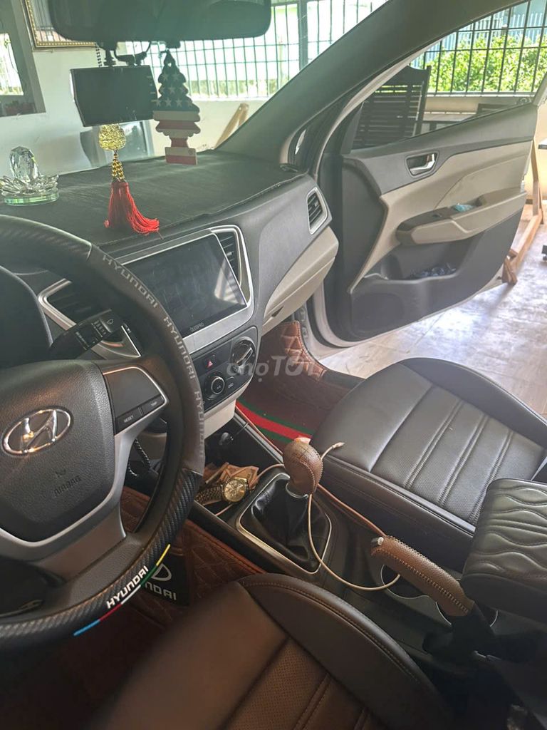 Hyundai Accent 2023 1.4 MT - 9000 km