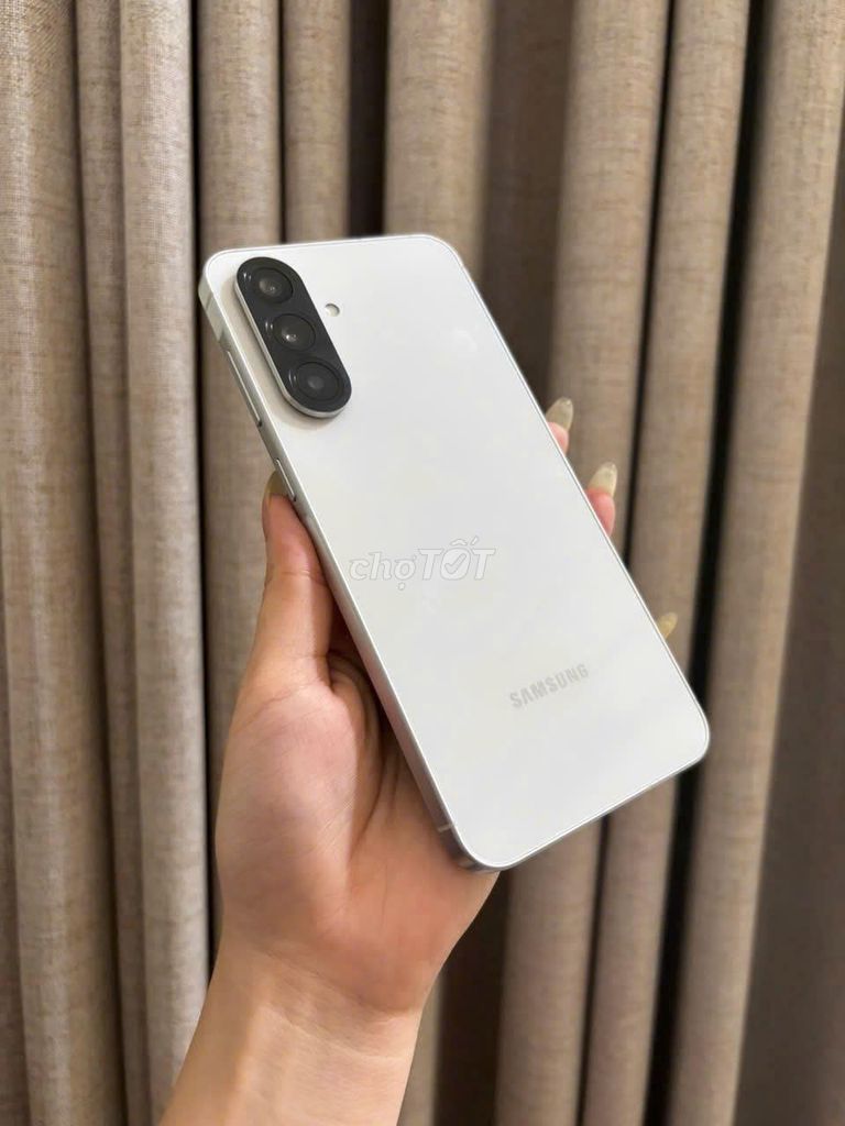 SamSung A56 Trắng 8.128 VN BH T04.2027. Mua bán Điện thoại tại Quận Tân Bình Tp Hồ Chí Minh được đăng bởi Đỗ đình cư hình 1