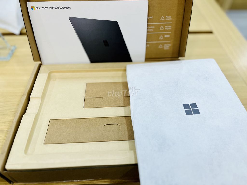 Microsoft Surface Laptop 4 NEWSEAL Giá Yêu Thương