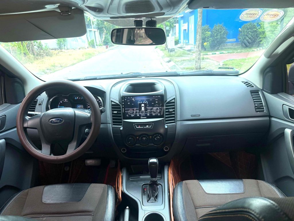 Ford Ranger 2014 XLS 2.2 4x2 AT - 133000 km. Mua bán Ô tô tại Quận 5 Tp Hồ Chí Minh được đăng bởi Blue Tyres hình 11