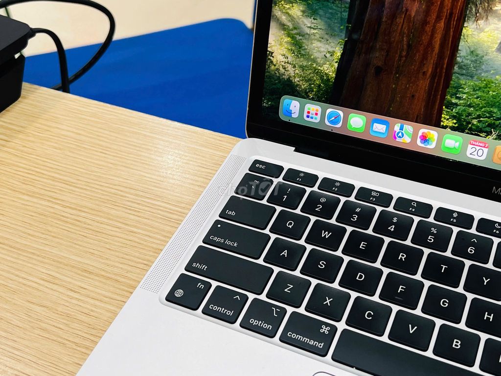 Apple MacBook Air M1 8GB/256GB Bạc Like New. Mua bán Laptop tại Quận Đống Đa Hà Nội được đăng bởi Thế Hoàng hình 1