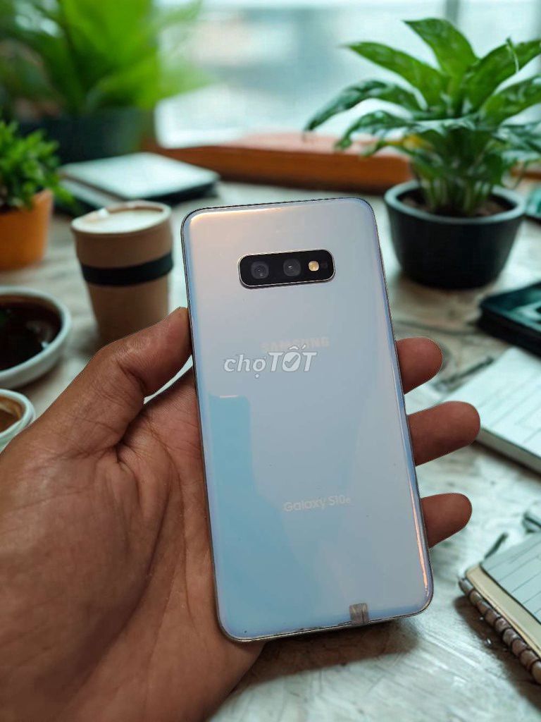 Samsung S10e 128GB. Mua bán Điện thoại tại Quận Gò Vấp Tp Hồ Chí Minh được đăng bởi AN MOBILE hình 1