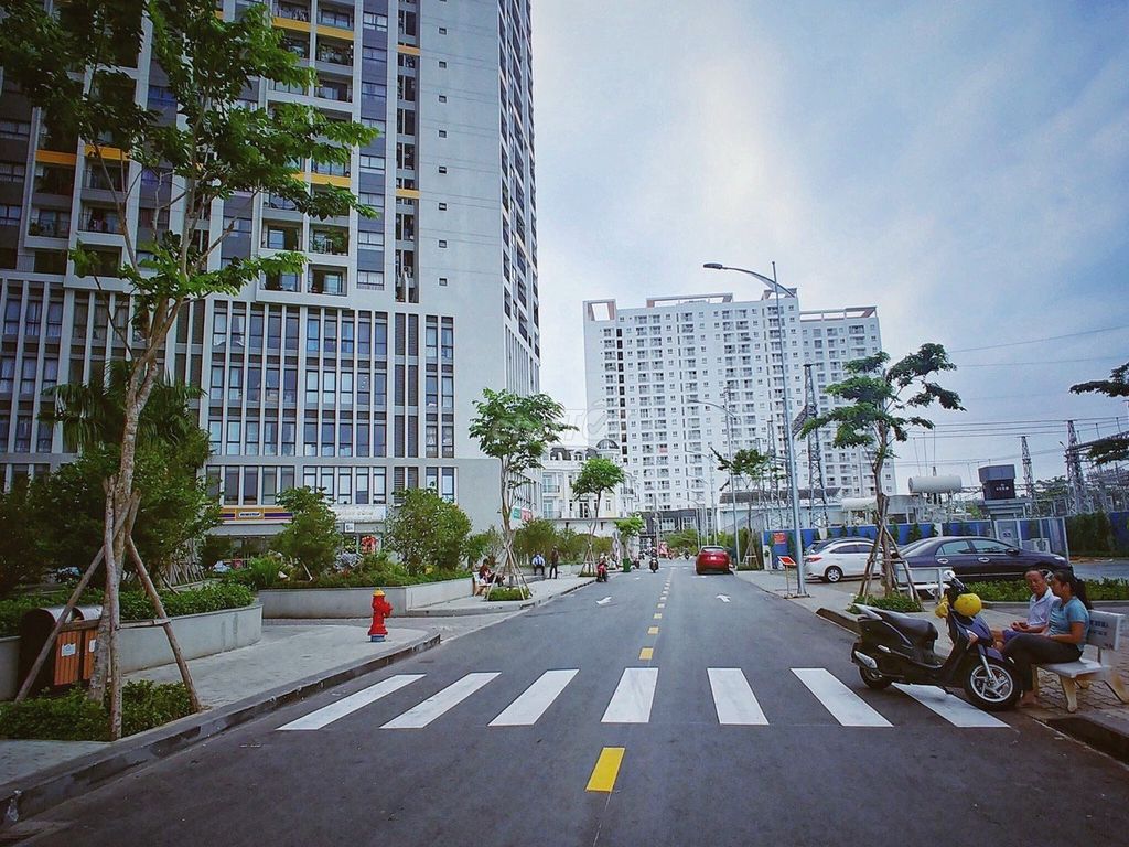 BÁN CĂN SHOPHOUSE  - 1 TRỆT 2 LẦU - 286M2 - HOÀN THIỆN CƠ BẢN SẴN. Mua bán văn phòng, mặt bằng kinh doanh tại Quận 8 Tp Hồ Chí Minh được đăng bởi Trần Sáng hình 2