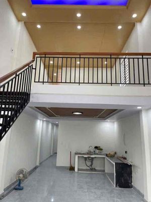 10tr cho thuê nhà mặt tiền PHẠM NHỮ TÂNG 2pn