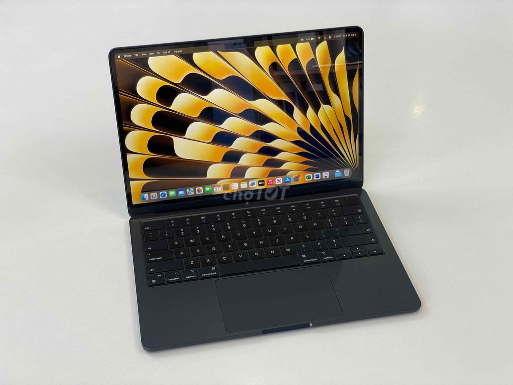 MacBook Air M2 | Mạnh Mẽ, Sang Trọng, Tinh Tế