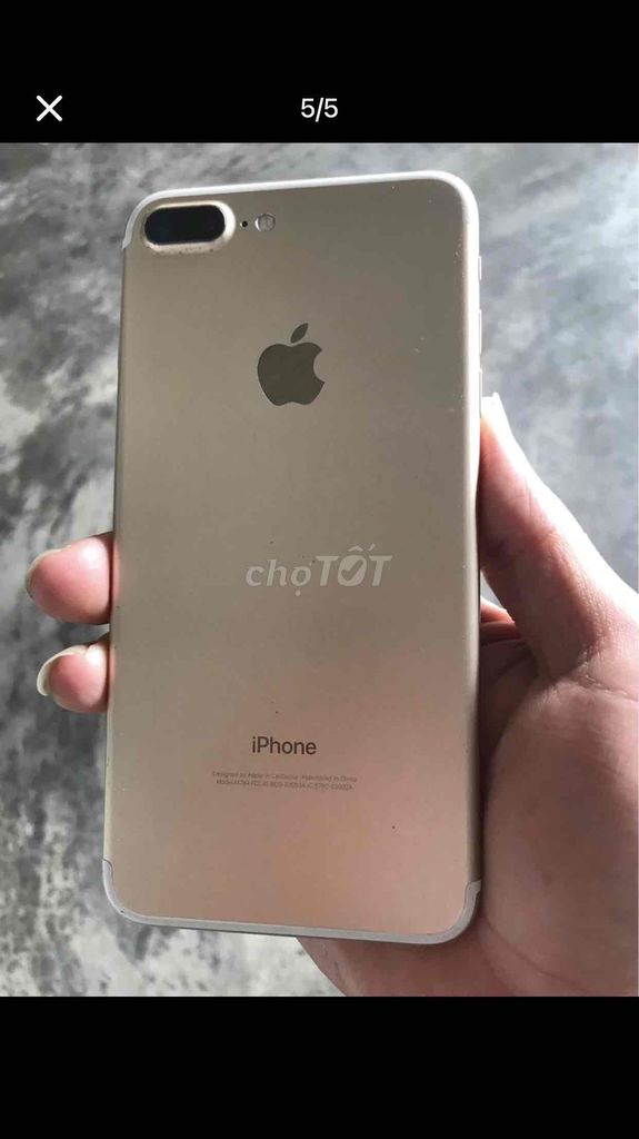 mình về quê ko sừ dụng cần bán iphone màu vàng zin