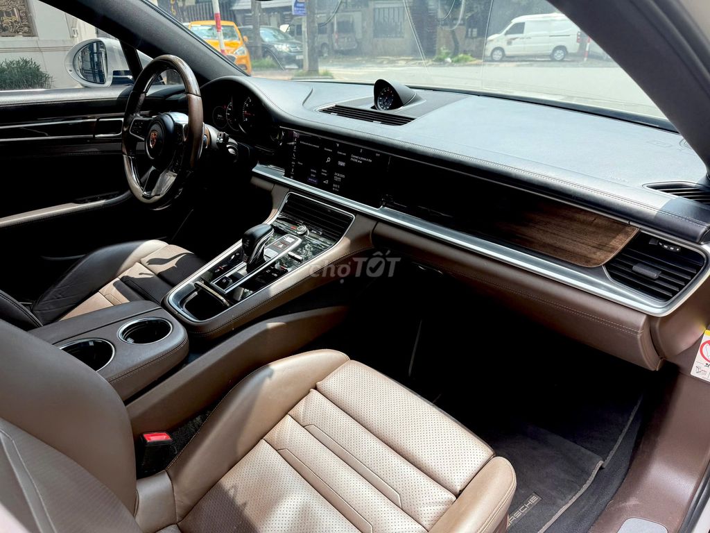 Porsche Panamera Crayon 2018 Lên Full Đồ. Mua bán Ô tô tại Quận Thanh Xuân Hà Nội được đăng bởi Nguyễn Tuấn Hoàng hình 14