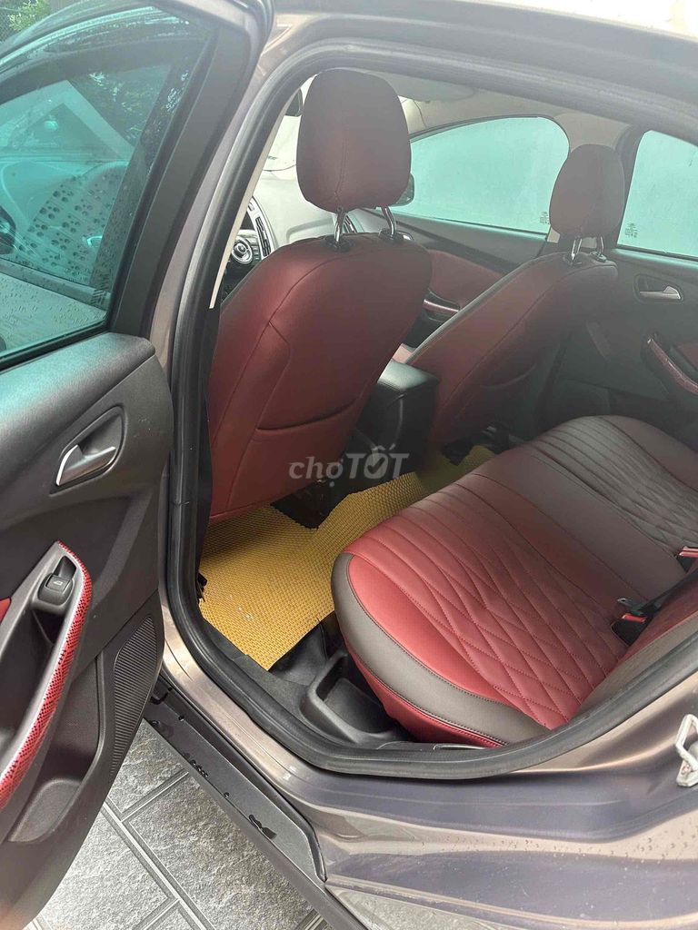 cần bán  Ford Focus 2013  1.6 AT - 95.000km. Mua bán Ô tô tại Thành phố Tam Kỳ Quảng Nam được đăng bởi Mr Hưng hình 7