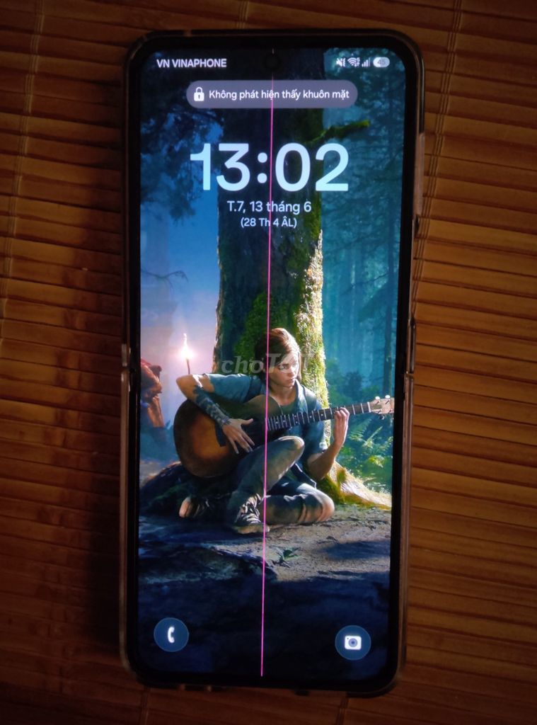 Samsung Z Flip 5 Sọc màn hình. Mua bán Điện thoại tại Quận Hà Đông Hà Nội được đăng bởi Nguyễn Công hình 1
