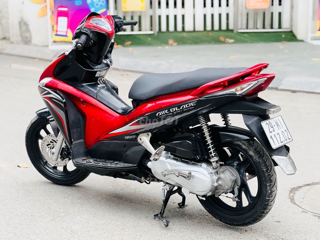 Honda Air Blade 110 Fi Biển Hà Nội 29M1 11202. Mua bán Xe máy tại Quận Bắc Từ Liêm Hà Nội được đăng bởi Mai Thu Huyền hình 4