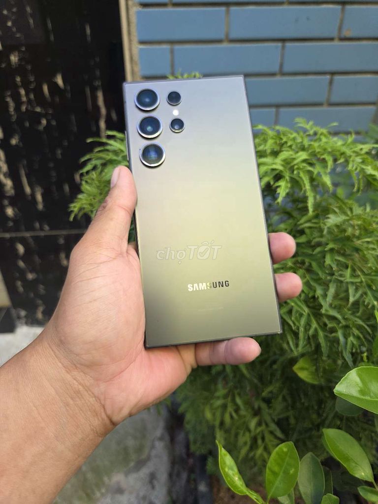 Samsung Galaxy S24 Ultra 12GB/256GB Xám. Mua bán Điện thoại tại Quận Tân Phú Tp Hồ Chí Minh được đăng bởi Sầu Thiên Thu hình 1