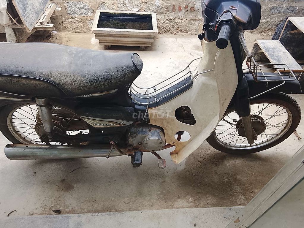 Honda Dream Đen Trắng. Mua bán Xe máy tại Thành phố Nha Trang Khánh Hòa được đăng bởi Van thi tuyet hong hình 3