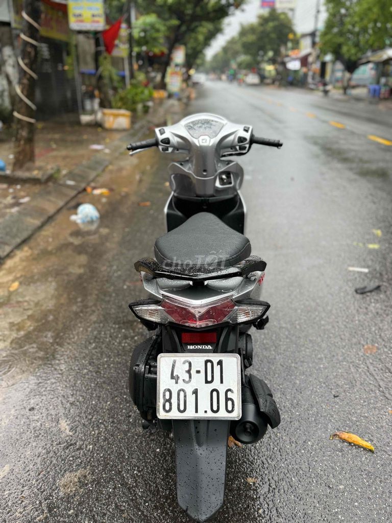 Honda Vision 2019 B.số 43 Góp trả trước 4tr5. Mua bán Xe máy tại Quận Liên Chiểu Đà Nẵng được đăng bởi Hòa Xe Máy Cũ hình 6