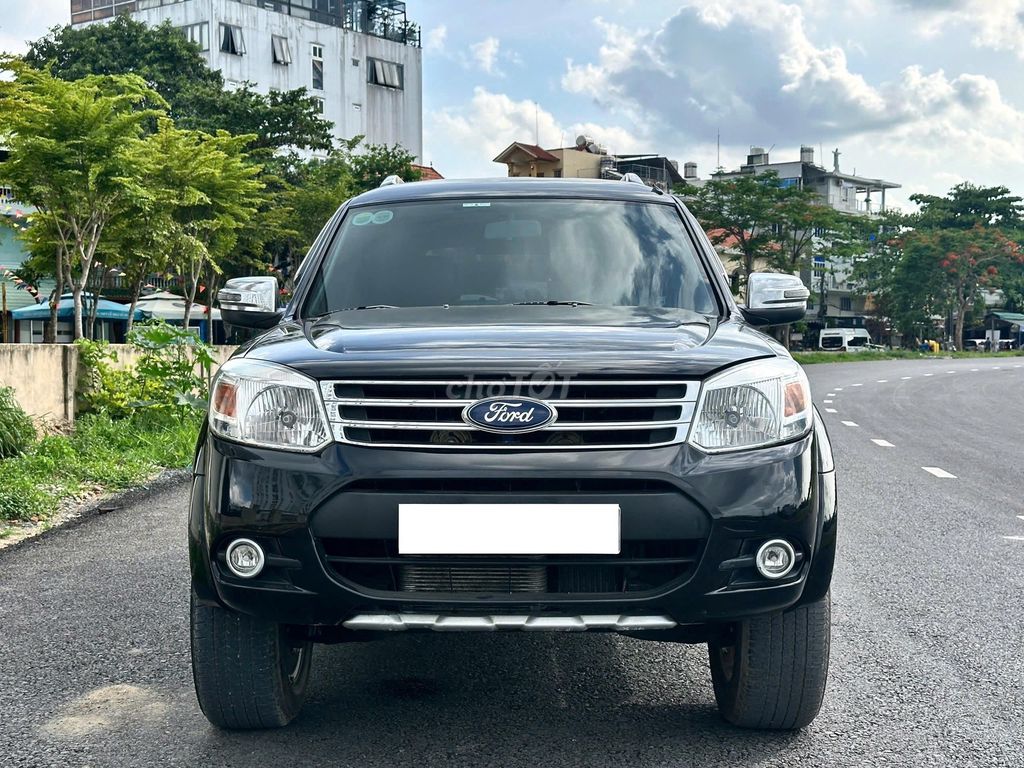 Ford Everest AT Đki 2016 Máy dầu. Mua bán Ô tô tại Quận Gò Vấp Tp Hồ Chí Minh được đăng bởi A Phát 368 hình 1