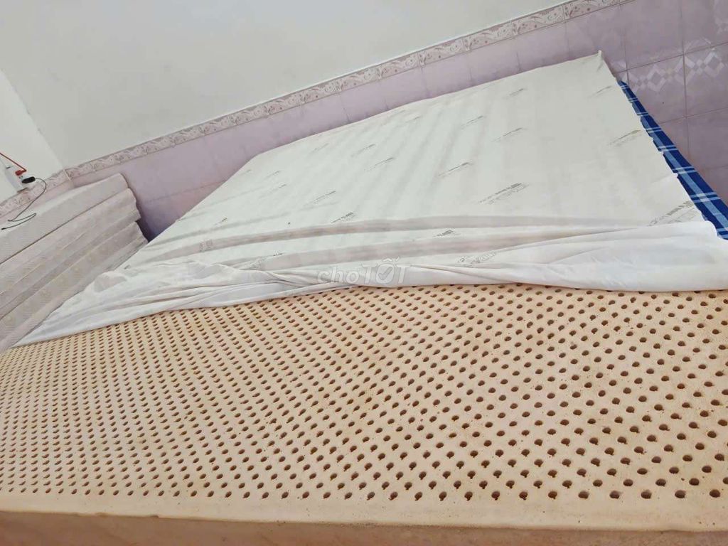 Nệm Kymdan Cao su 1m6x2m Vàng kem. Mua bán Giường, chăn ga gối nệm tại Quận 12 Tp Hồ Chí Minh được đăng bởi Nguyễn Thị bé Chín hình 1