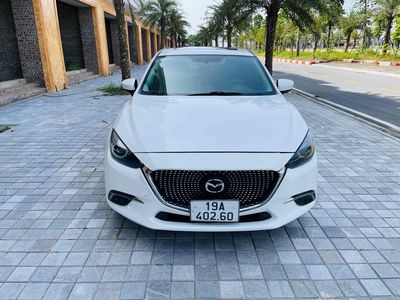 Mazda 3 2018 1.5 AT Sedan - 65000 km