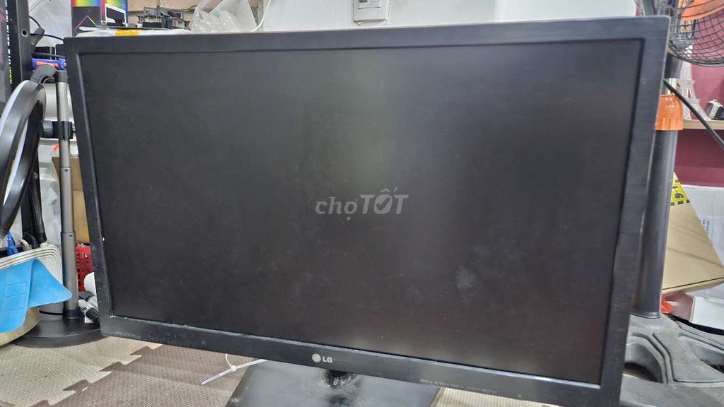 Màn hình LG 27inch IPS còn dùng tốt