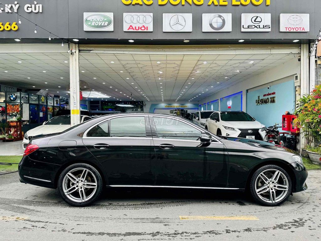 Mercedes Benz E200 Model 2017. Mua bán Ô tô tại Quận 8 Tp Hồ Chí Minh được đăng bởi Hồng Phúc hình 8