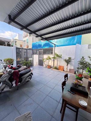 Аренда · 3 комн. · 142 м² · Thành phố Nha Trang, ул. Hẻm 52 Trần Phú