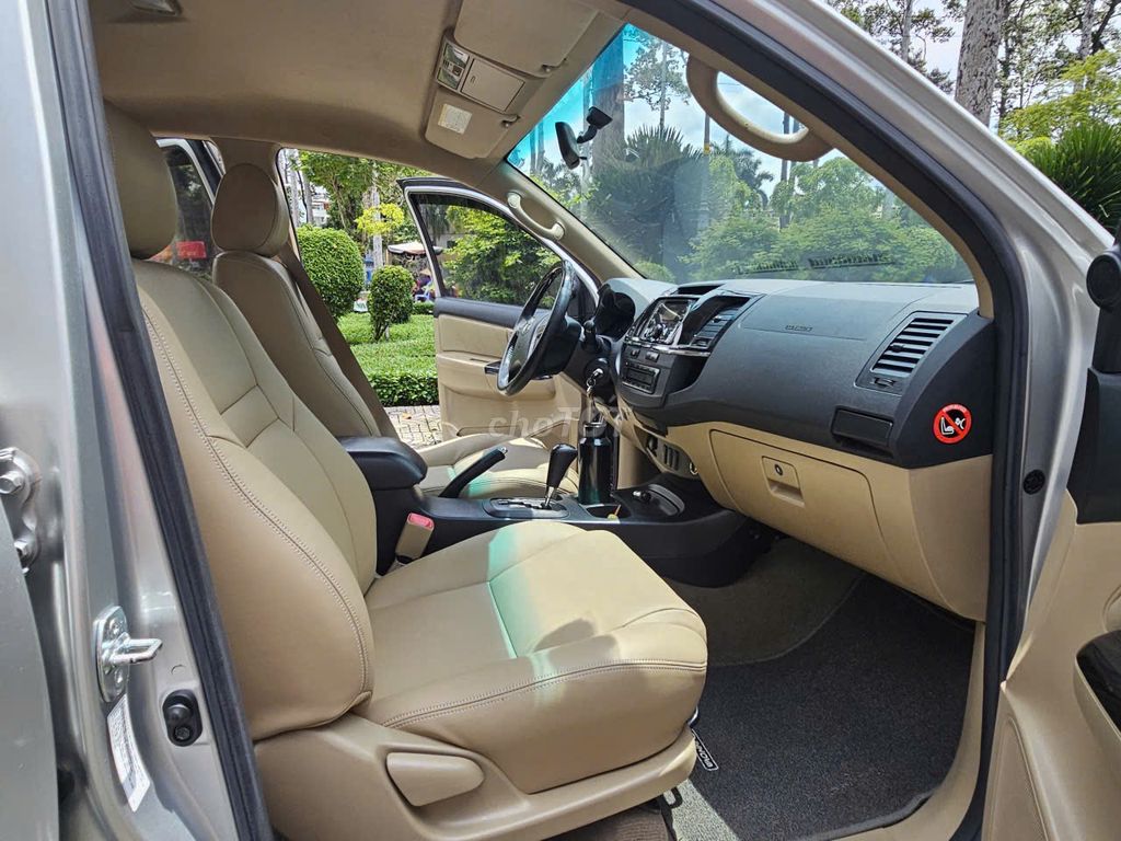 Toyota Fortuner 2.7 AT đăng ký t8/2015, mới 90%. Mua bán Ô tô tại Quận 10 Tp Hồ Chí Minh được đăng bởi Anh Thanh hình 18