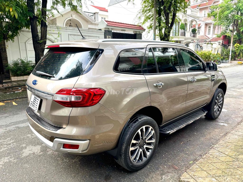 Ford Everest 1/2020 Titanium 4x2 AT - 122000 km. Mua bán Ô tô tại Quận Bình Tân Tp Hồ Chí Minh được đăng bởi A Đại hình 8
