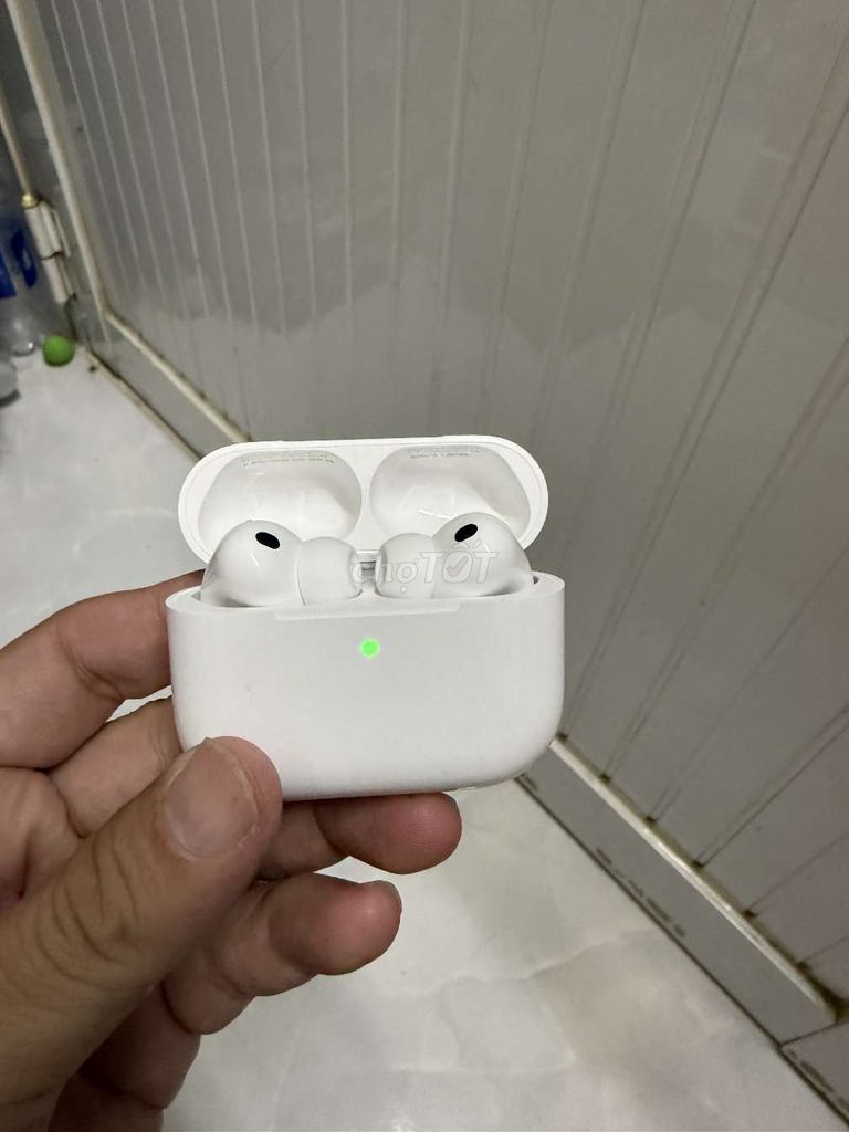 Apple AirPods Pro 3 Trắng. Mua bán Tivi, Âm thanh tại Thành phố Long Xuyên An Giang được đăng bởi Cuong Nguyen hình 1