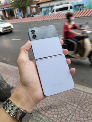 Samsung Galaxy Z Flip4 5G – Gập sang xịn, nhỏ gọn. Mua bán Điện thoại tại Quận Phú Nhuận Tp Hồ Chí Minh được đăng bởi Điện Thoại Smart Mobile
