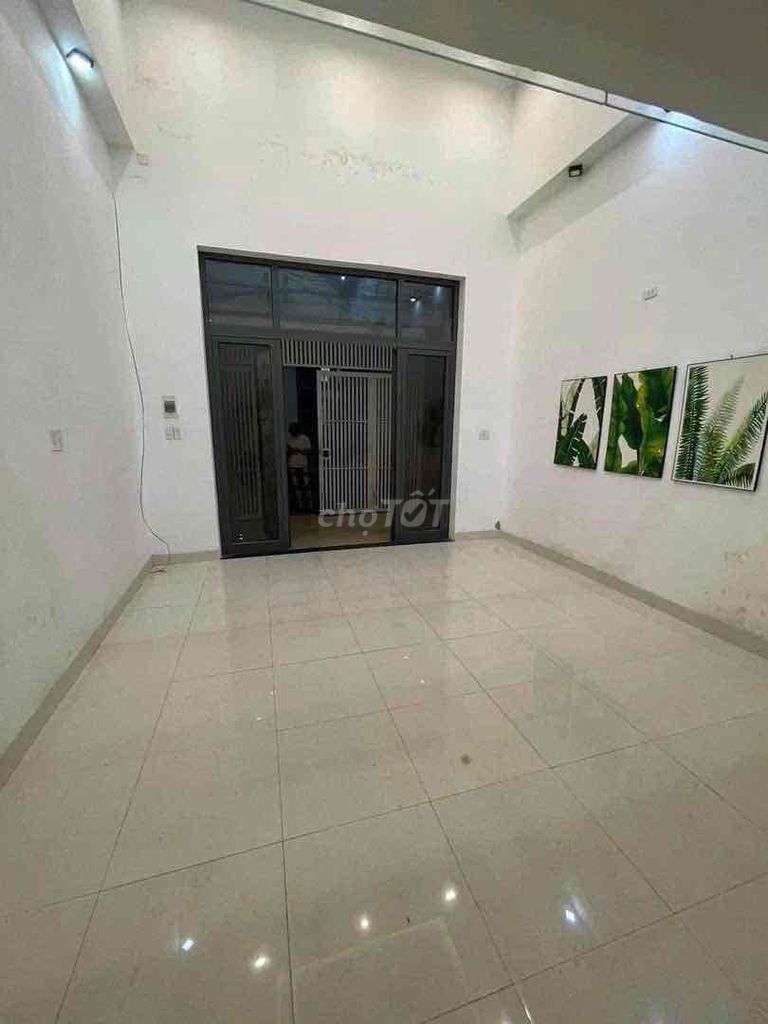 Rent · 3 bd · 80 м² · Quận Thanh Khê, ул. Lý Thái Tổ