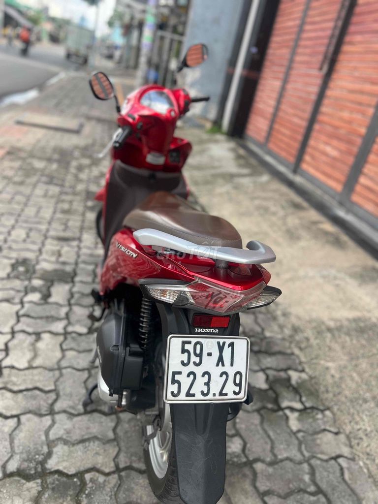 Honda Vision 2014 Красный