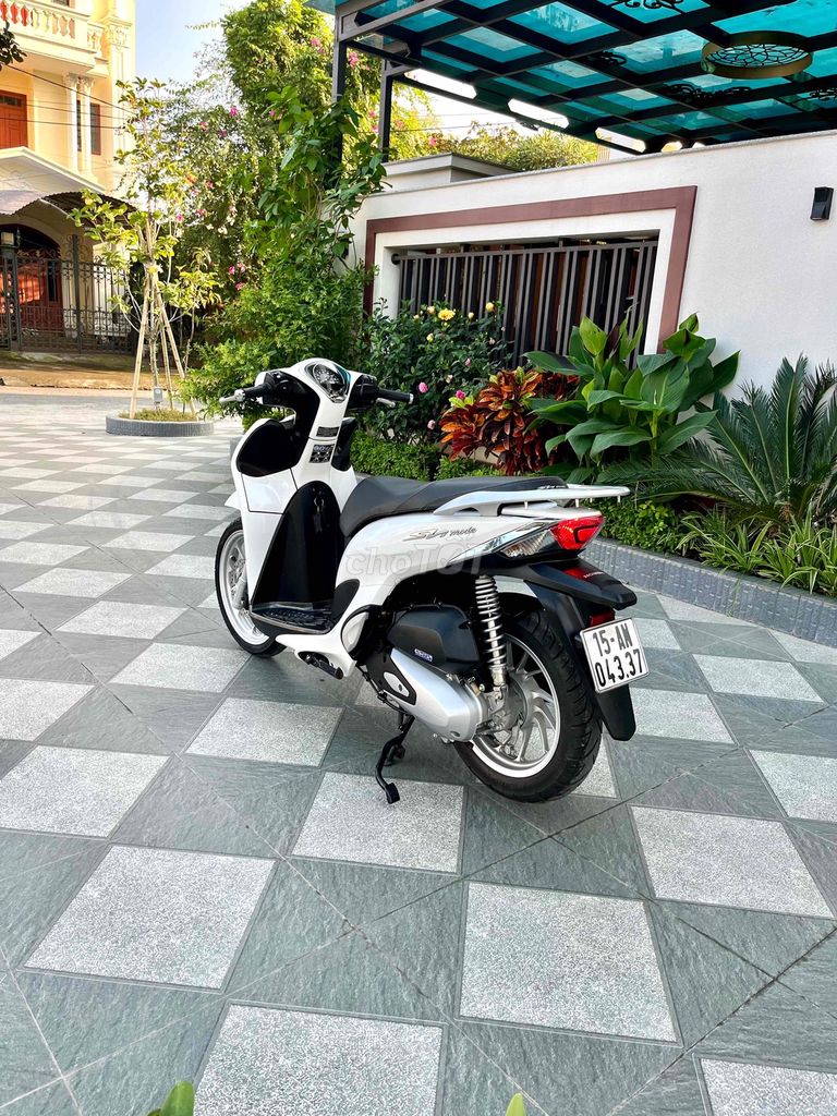 Honda SH Mode Trắng đã dùng. Mua bán Xe máy tại Huyện An Dương Hải Phòng được đăng bởi Xe Máy Khang Chi hình 5