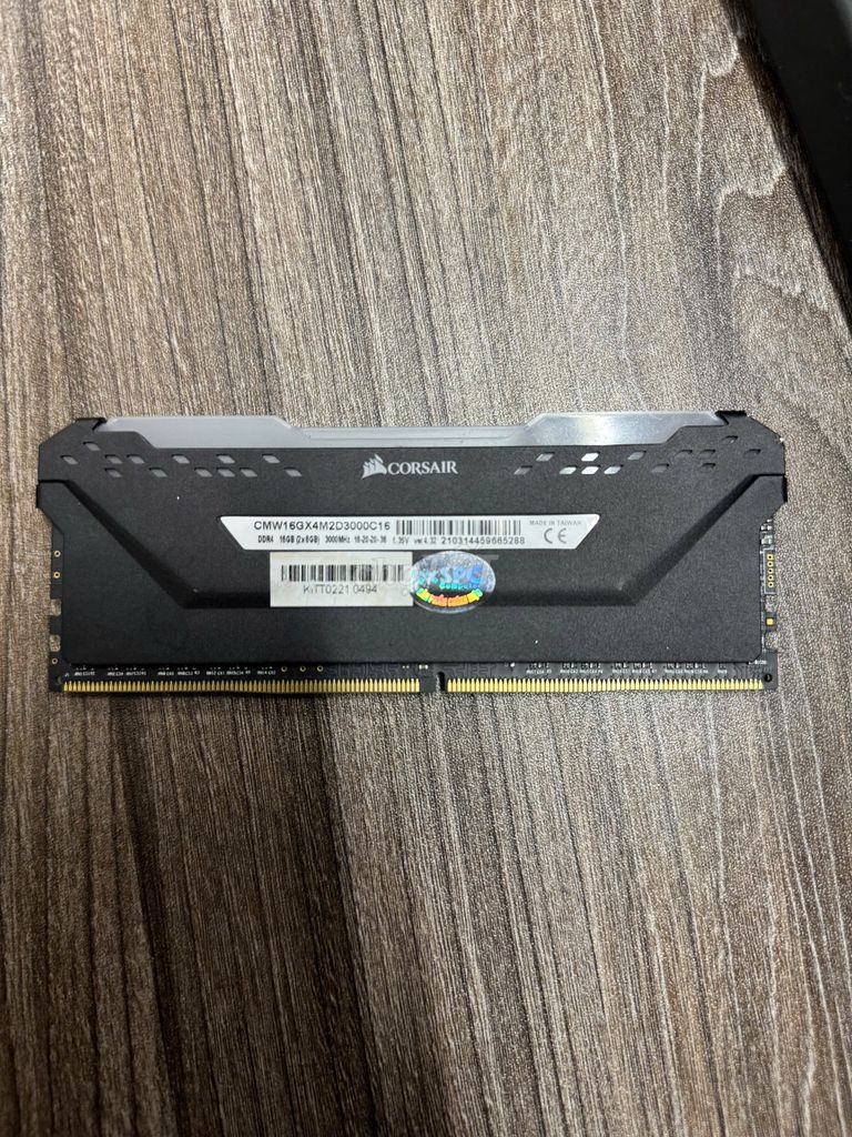 RAM Corsair Vengeance RGB Pro 8GB DDR4. Mua bán Linh kiện (RAM, Card...) tại Quận Hoàn Kiếm Hà Nội được đăng bởi ST hình 1