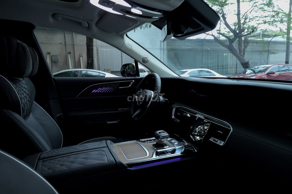 Ô tô Hongqi HS9 2022 màu trắng, 60.000 km. Mua bán Ô tô tại Thành phố Thủ Đức Tp Hồ Chí Minh được đăng bởi Nguyễn đình Mạnh hình 2