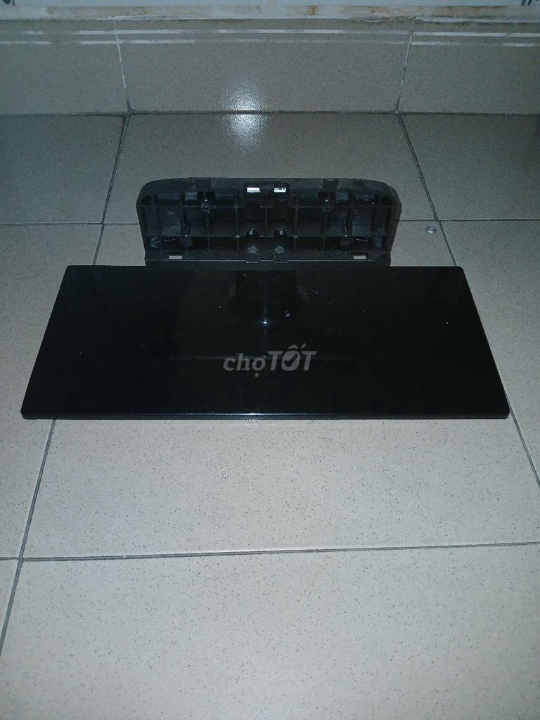 Chân đế tivi Samsung chính hãng. Mua bán Tivi, Âm thanh tại Quận 12 Tp Hồ Chí Minh được đăng bởi Tuấn hình 1
