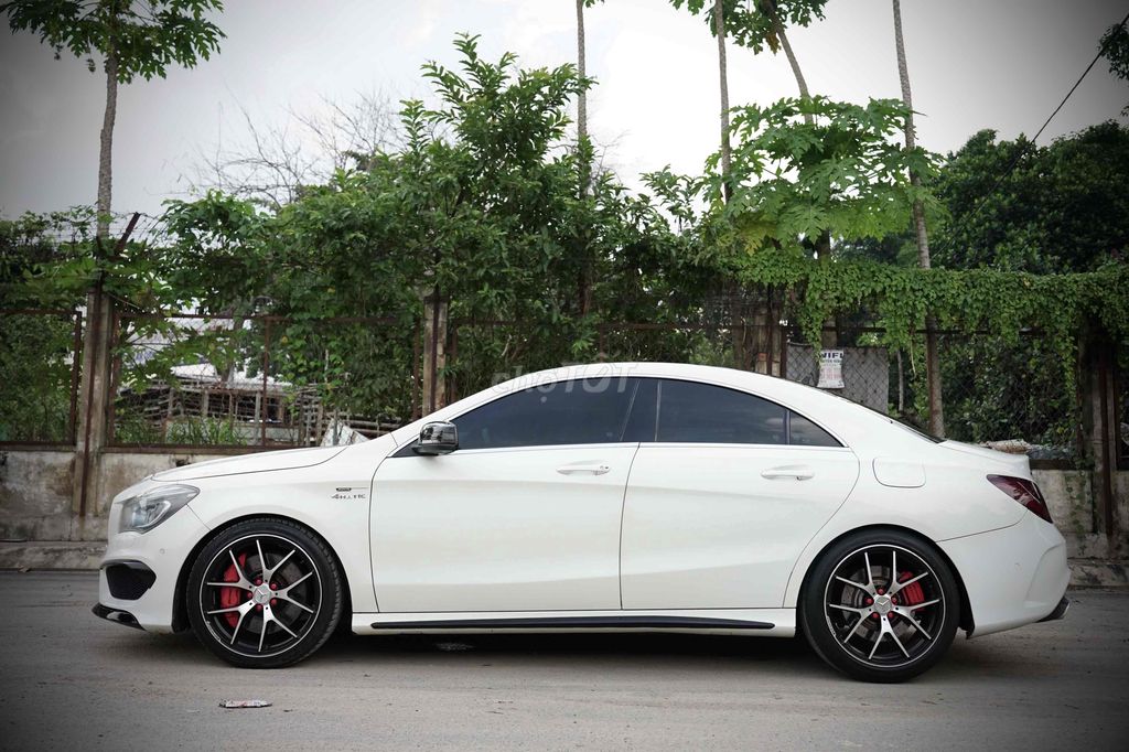 Mercedes CLA 45 AMG 2015- Có pô và đồ chơi, có đổi. Mua bán Ô tô tại Thành phố Thủ Đức Tp Hồ Chí Minh được đăng bởi Thi Moto Thủ Đức hình 2