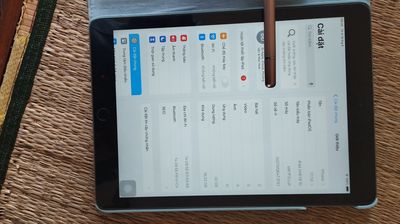 Ipad gen 6 nguyên, zin. Mượt, pin châu cần bán. Mua bán Máy tính bảng tại Huyện Lạng Giang Bắc Giang được đăng bởi Nguyễn Lin Anh