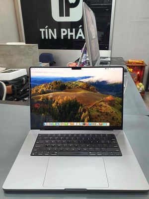 Macbook Pro 16" M1 16/1Tb , Pin 97%