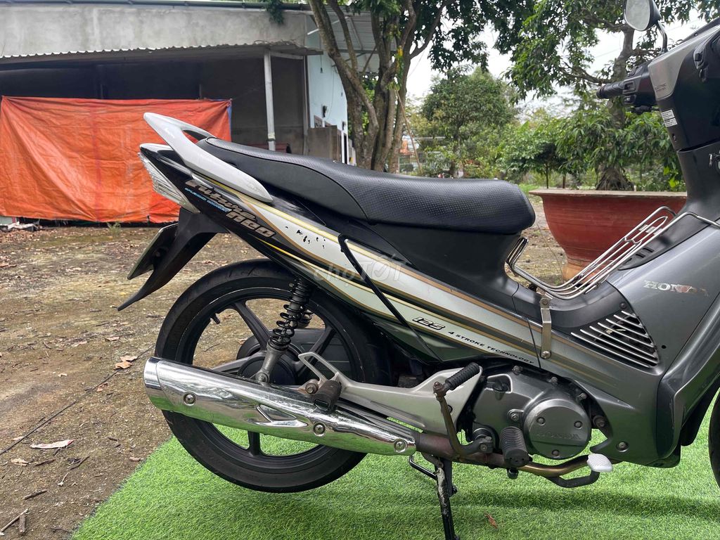 Honda Future Neo Đen Xám. Mua bán Xe máy tại Thị xã Phú Mỹ Bà Rịa - Vũng Tàu được đăng bởi Lê  Thanh Hải  hình 9