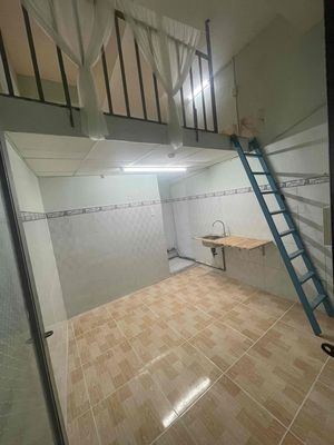 Phòng Cho Thuê Mặt Tiền Chiến Lược gác bếp máy lạnh wc