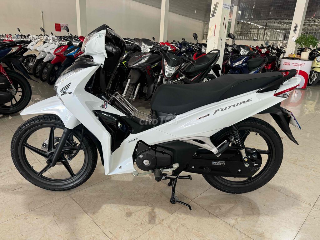 future 2025 odo:300km. Mua bán Xe máy tại Huyện Hàm Thuận Nam Bình Thuận được đăng bởi Toàn hình 4