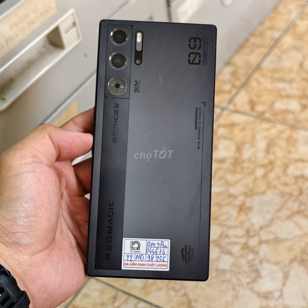 Red Magic 9 Pro 🖤Đen cá tính, sinh ra để chơi game. Mua bán Điện thoại tại Quận 10 Tp Hồ Chí Minh được đăng bởi Lê Quân Mobile hình 1