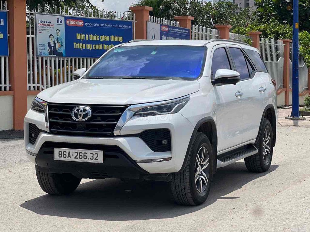 Toyota Fortuner 2023 2.4L 4x2 AT - 68000 km. Mua bán Ô tô tại Quận 3 Tp Hồ Chí Minh được đăng bởi KHANGDX hình 4