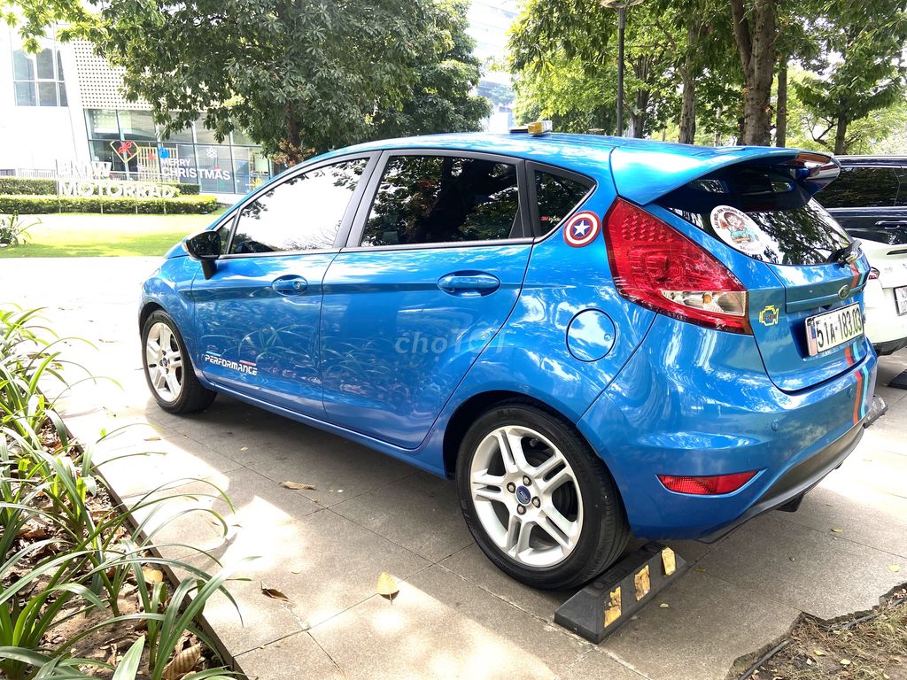 Ford Fiesta 2011 xe chính chủ bán. Mua bán Ô tô tại Thành phố Thủ Đức Tp Hồ Chí Minh được đăng bởi Nguyễn Thanh Tuyền hình 2