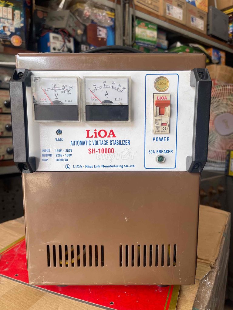 Ổn áp 10KVA LIOA