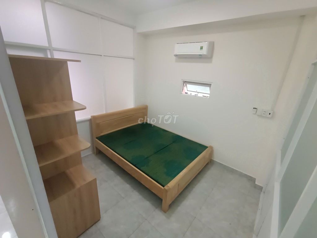 🎉 2-комнатная квартира 70 м2, фасад республики напротив аэропорта. Цена договорная